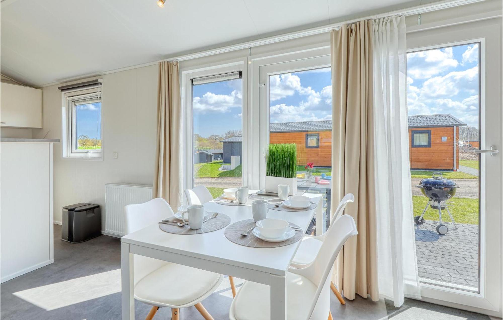 Lovely Home In Suesel With House A Panoramic View Susel Buitenkant foto